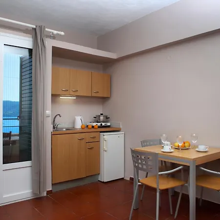 Scorpios Hotel Nydri (Lefkada)