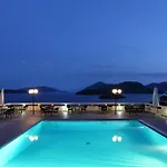 斯科皮奥斯酒店 2*