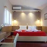 Hotel Scorpios