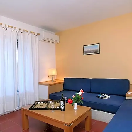 Hotel Scorpios