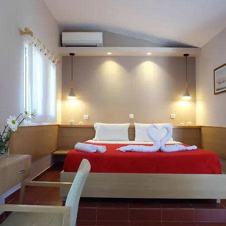Otel Scorpios