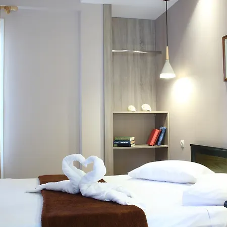 Scorpios Hotel